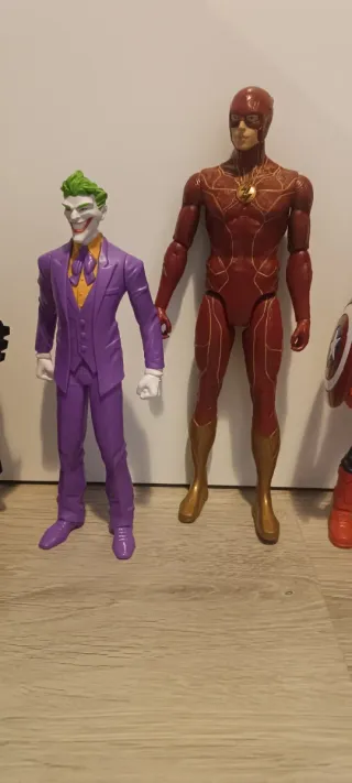 Muñecos Superhéroes Varios