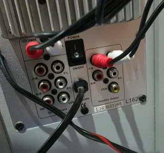 Equipo de Sonido Airis mx onda  DVD/CD /AUX /USB