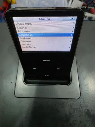 Equipo de Sonido Airis mx onda  DVD/CD /AUX /USB