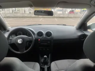 SEAT Ibiza 2004