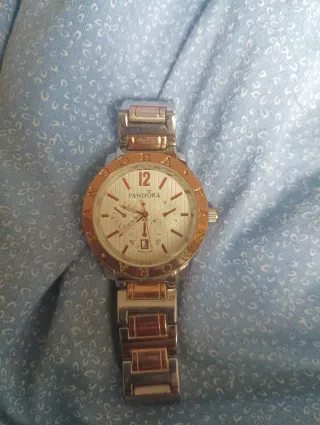 Reloj Pandora Oro y Plata
