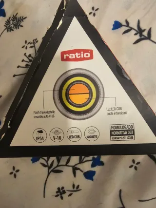 Luz LED Emergencia V16 Ratio