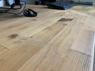 Mesa o escritorio de madera con almacenaje