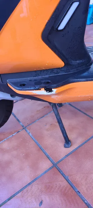 Moto Eléctrica NIU MQI GT L3 4kW Naranja