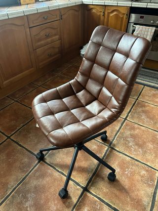 Silla estilo industrial marrón