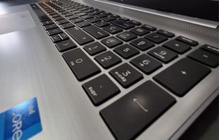 HP 250 G8 Intel Core i5 11ª Gen 512GB SSD 8GB RAM