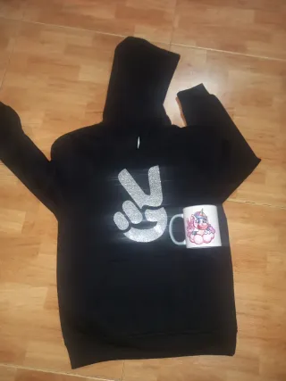 Sudadera Arta talla 9-11 años + Taza