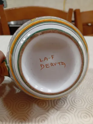 Brocca Deruta dipinta a mano