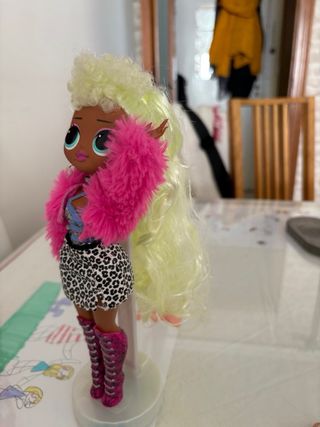 Muñeca LOL Surprise Sister