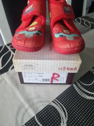 Zapatillas casa niño/niña T.26