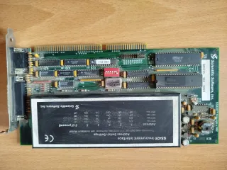 Placa base Intel con tarjetas de expansión