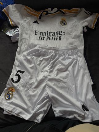 Conjunto Adidas Real Madrid Infantil