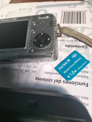 Cámara Sony 5.1 MP MPEG Movie VX