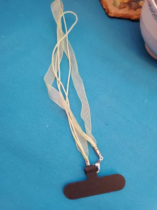 Cordino per cellulare con nastro