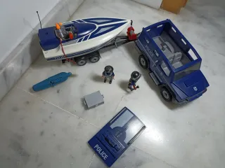 Coche Policía y Lancha con Remolque 5187