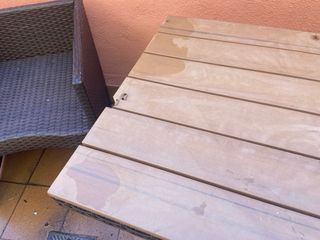 Mesa y 2 asientos ratán exterior