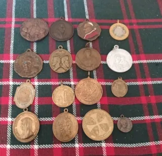 16 Medaglie Votive Antiche