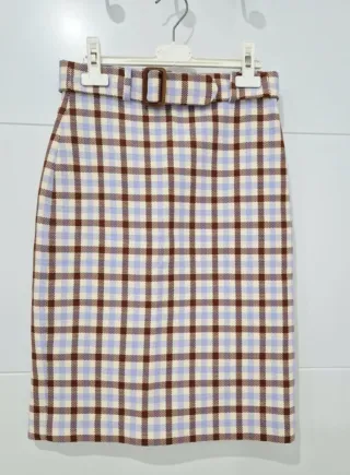 Falda tubo Zara cuadros beige y marrón