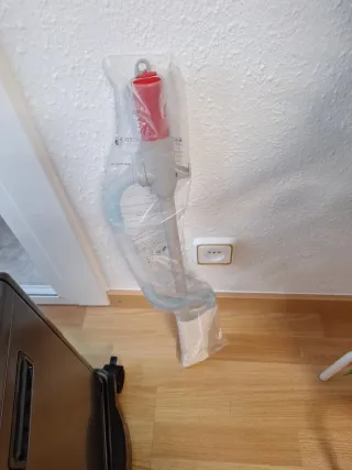 Estufa parafina con ruedas y manguera