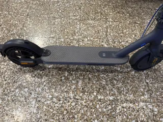 3 Patinetes Eléctricos los vendo 3 x 2