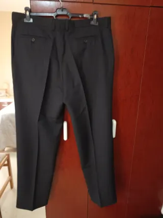 Traje de caballero gris