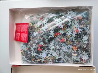 Puzzle 2000 pezzi Castello e Giardino