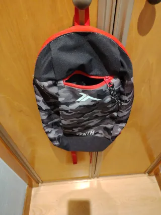 Mochila Tenth Camuflaje Gris Negra