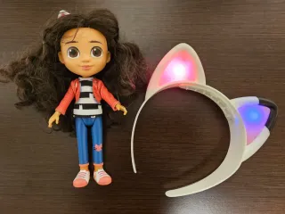 Muñeca Gabby y Diadema Orejas Luminosas