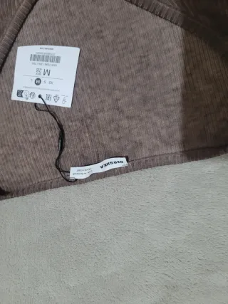 Bershka Crop Top Manga Larga Marrón Talla M