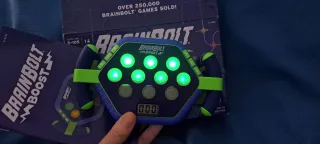 Juego de memoria BrainBolt Boost