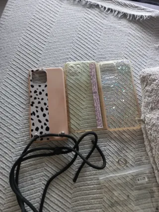 Fundas para móvil con correa