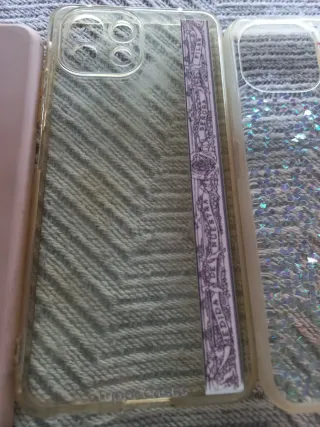 Fundas para móvil con correa