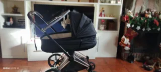 Carrito de bebé Prima Lux con capazo