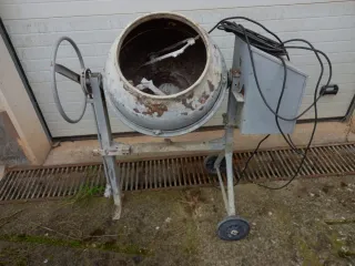 Hormigonera eléctrica industrial