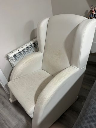 Sillón de lactancia y mecedora blanco