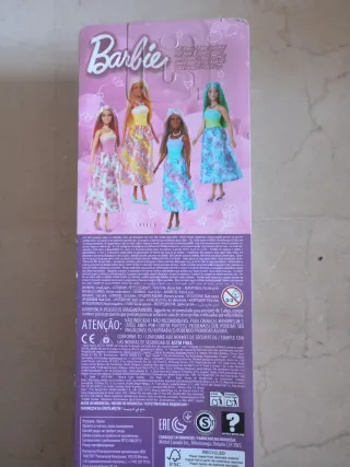 Barbie nueva sin estrenar