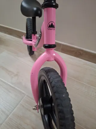 Bici de equilibrio Sawyer rosa infantil