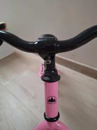 Bici de equilibrio Sawyer rosa infantil
