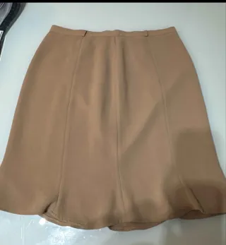 Falda marrón talla 52 nueva