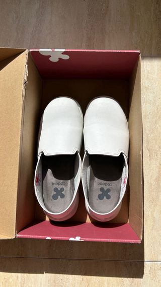 Zapatos de cocina blancos Codeor