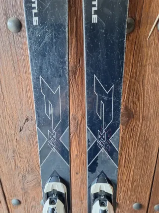 Esquís Kastle F84 184cm