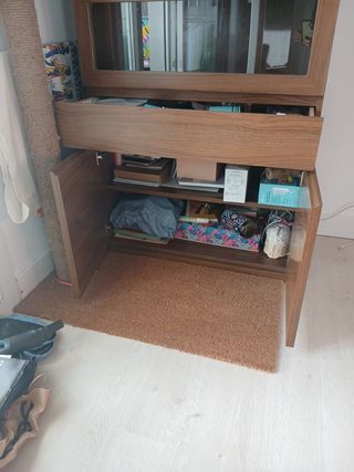 Armario de salón/comedor de madera y cristal