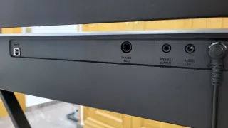 Piano Casio CDP-S100