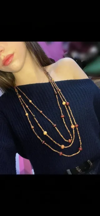 Collar de madera de olivo
