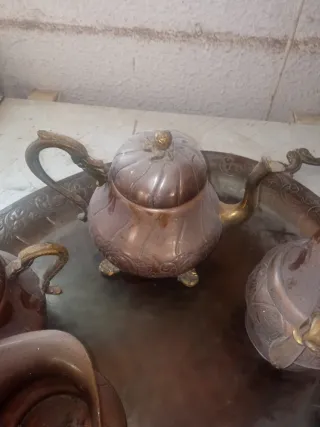 Juego de café antiguo de metal