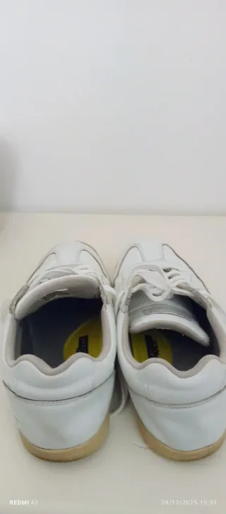 Zapatillas Skechers Clásicas Blancas Talla 40