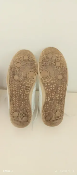 Zapatillas Skechers Clásicas Blancas Talla 40