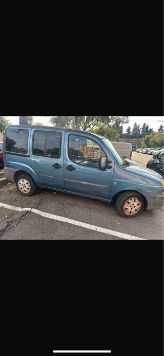 FIAT Doblò 2005