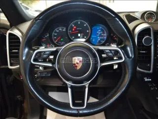 Porsche Cayenne 2017