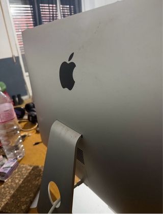 Apple iMac (fine 2014) + tastiera e mouse